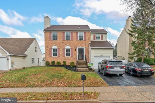 1012 Franklin Ave, CROYDON, PA, 19021-5601 | Card Image