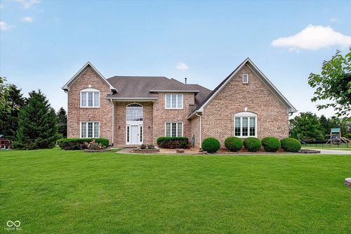 14477 Whisper Wind Dr, Carmel, IN, 46032-9772 | Card Image