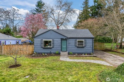 13655 2nd Avenue S, Burien, WA, 98168 | Card Image