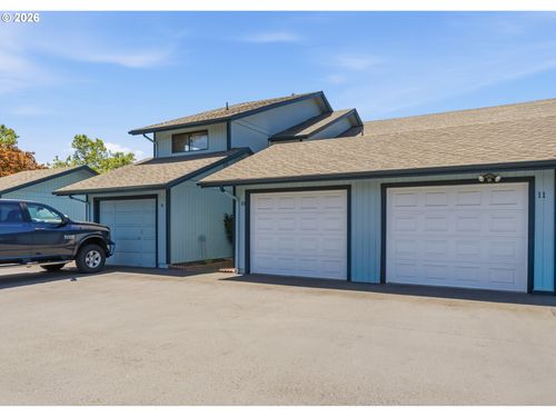 10-3335 Jackson St Se, Albany, OR, 97322-4084 | Card Image