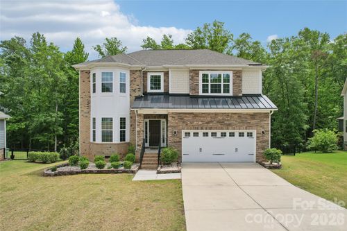 717 Laurel Oaks Ct, Fort Mill, SC, 29715-9013 | Card Image