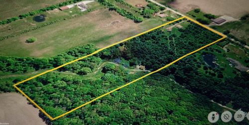 9072 Green Rd, Wales, MI, 48027-2401 | Card Image
