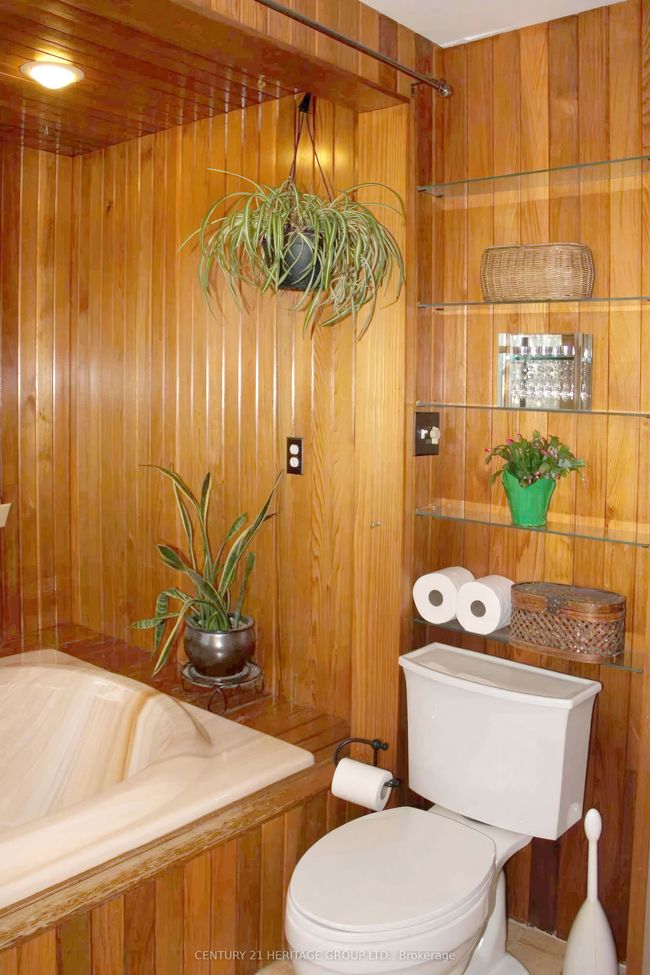 3869 - 7th Line, Home with 4 bedrooms, 3 bathrooms and 20 parking in Innisfil ON | Image 17