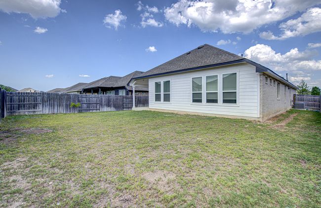 20908 Akbash Ln, House other with 3 bedrooms, 2 bathrooms and 2 parking in Pflugerville TX | Image 25