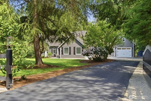 22830 262nd Ave Se, Maple Valley, WA, 98038-6740 | Card Image