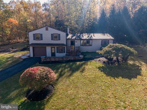 148 Quaker Hill Rd, MORGANTOWN, PA, 19543-9342 | Card Image