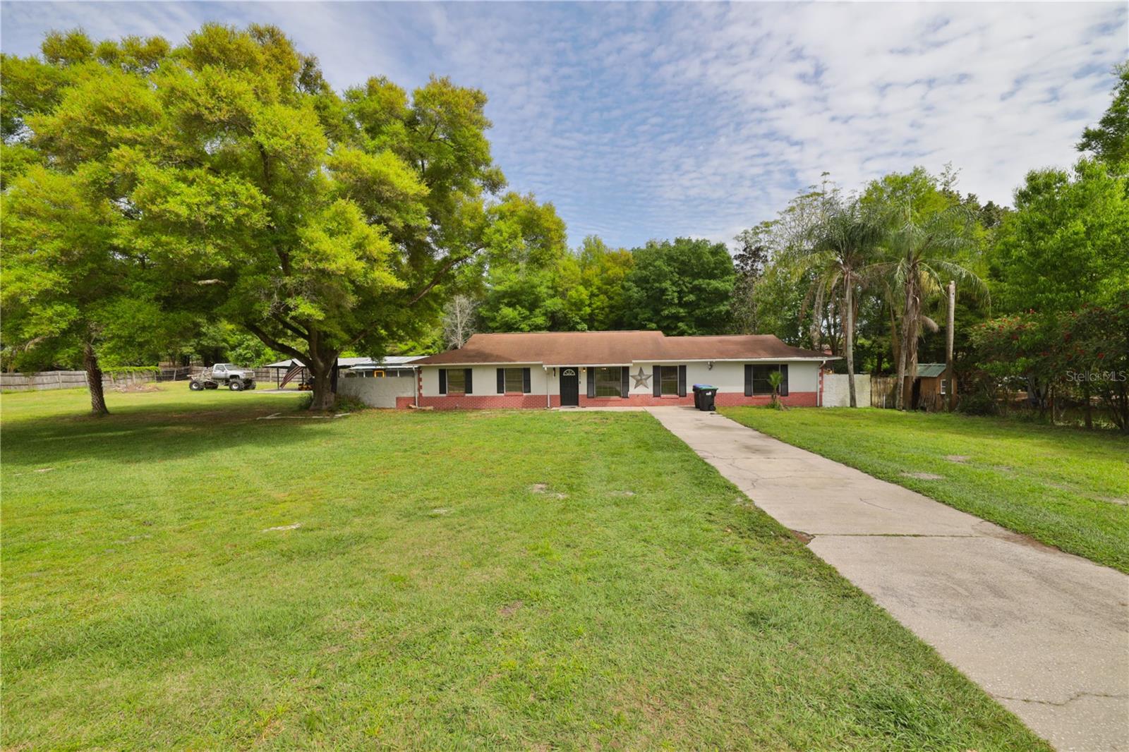 Cemetery Rd, Mount Dora, FL 32757