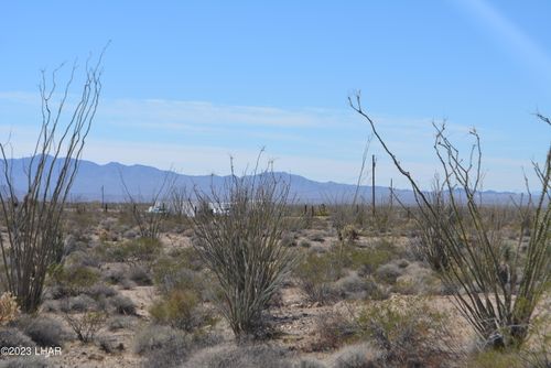 4.7 Acres S Anegam Rd, Yucca, AZ, 86438 | Card Image