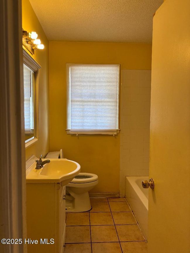 1316 N 7 Th St, House other with 3 bedrooms, 1 bathrooms and null parking in Wilmington NC | Image 7