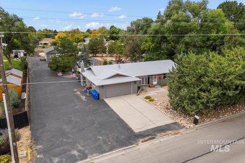 5757 S Cole Rd, Boise, ID, 83709-6407 | Card Image