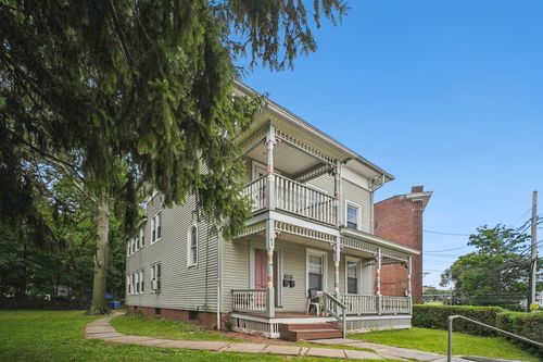 67 Whiting St, New Britain, CT, 06051-3112 | Card Image