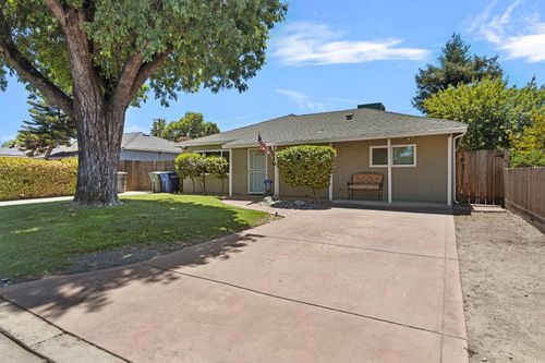 1032 Hawthorne Avenue, Modesto, CA, 95350 | Card Image