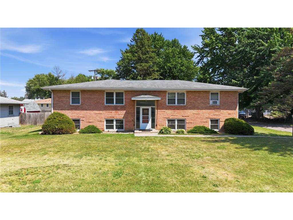 3485 Lester Ave, Hastings, MN 55033-4123