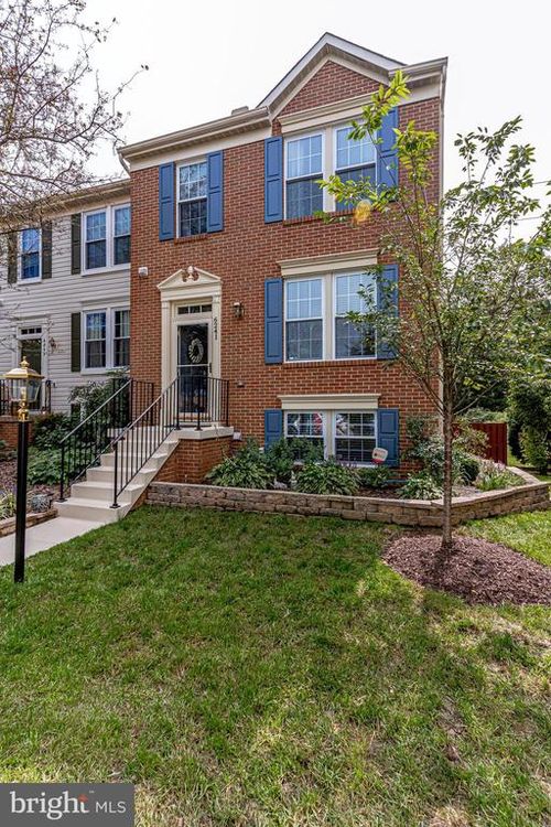 6241 Abbottsbury Row, ALEXANDRIA, VA, 22315-3542 | Card Image