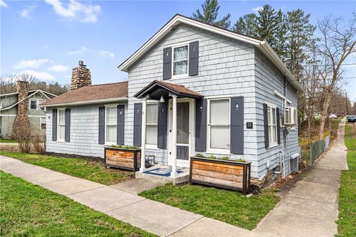 21 South Main Street, Castile, NY, 14427 | Card Image