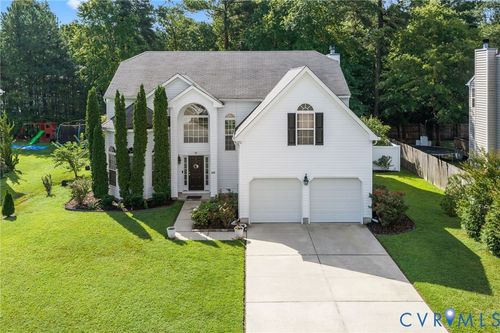 6924 Lakeside Dr, Hayes, VA, 23072-2945 | Card Image