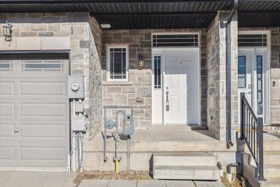 7 Callon Dr, House attached with 3 bedrooms, 3 bathrooms and 2 parking in Ancaster ON | Image 3