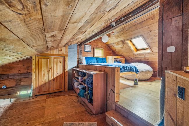 37 High St, House other with 4 bedrooms, 4 bathrooms and 10 parking in Bradford NH | Image 35