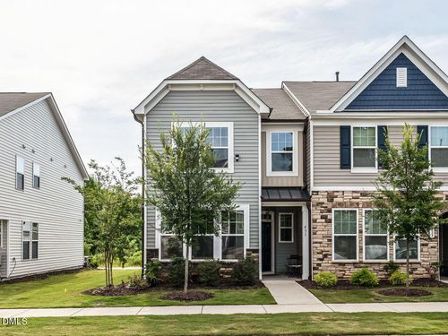431 Channel Drop Dr, Clayton, NC, 27520-4513 | Card Image