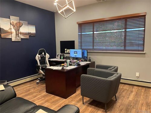 344 Jericho Tpke, Floral Park, NY, 11001-2173 | Card Image