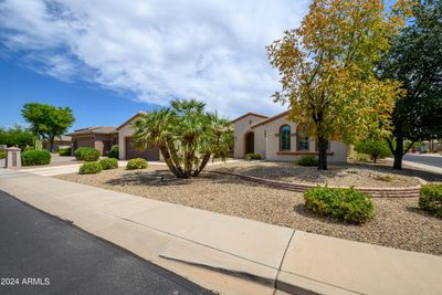 14950 W Winged Foot Court, House other with 2 bedrooms, 2 bathrooms and null parking in Surprise AZ | Image 3