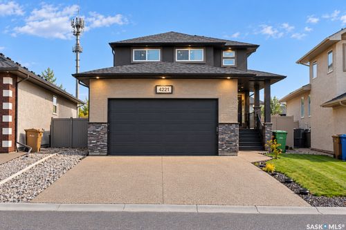4221 Green Olive Way E, Regina, SK, S4V1P9 | Card Image