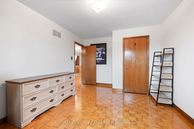 74 Belview Ave, House other with 5 bedrooms, 4 bathrooms and 4 parking in Woodbridge ON | Image 30