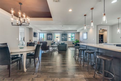 apt-1504-1505 Elm St, Dallas, TX, 75201-3520 | Card Image