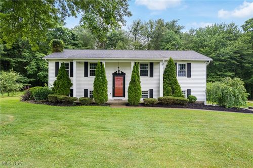 254 Eastern Rd, Doylestown, OH, 44230-9504 | Card Image