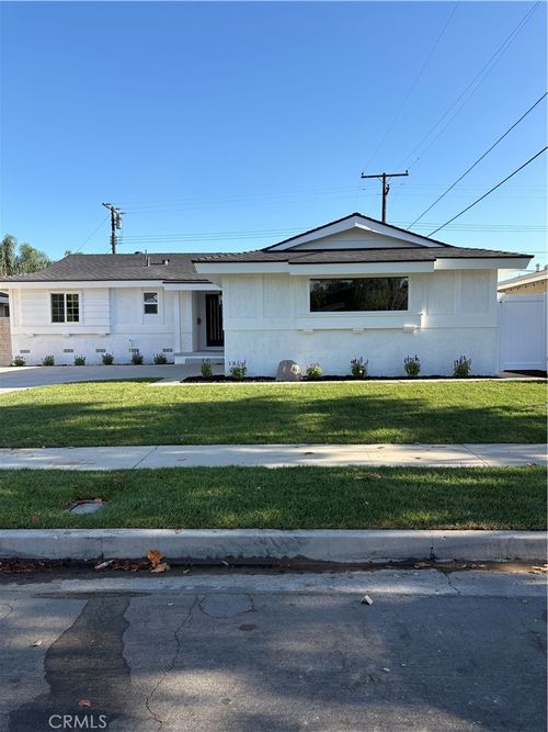 541 Ronwood, La Habra, CA, 90631 | Card Image
