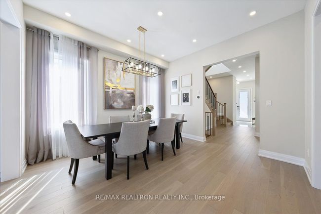 7 Maple Fields Cir, House other with 5 bedrooms, 4 bathrooms and 2 parking in Aurora ON | Image 8
