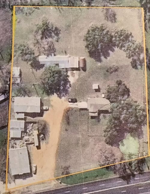 15490 E State Highway 29, Buchanan Dam, TX, 78609-4416 | Card Image