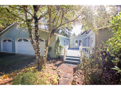 216 Munsel Creek Loop, Florence, OR, 97439-9277 | Card Image