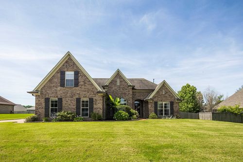 495 Blackankle Dr, Oakland, TN, 38060-3525 | Card Image