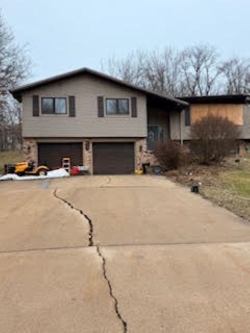 469 Ravine St Street, PortByron, IL, 61275 | Card Image