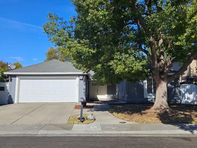 109 Cedro Circle, House other with 4 bedrooms, 2 bathrooms and null parking in Sacramento CA | Image 1