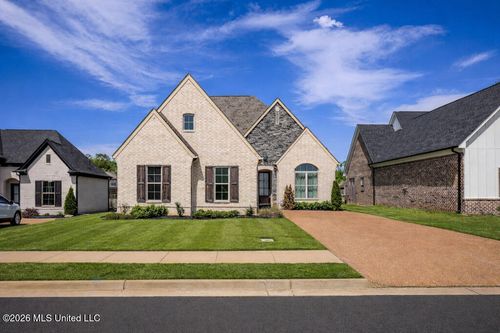 1716 Lia Ln, Southaven, MS, 38672-1045 | Card Image