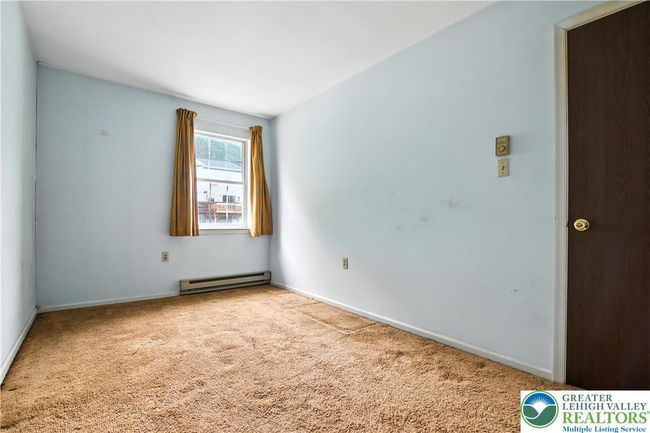 2818 Klein St, Townhouse with 3 bedrooms, 2 bathrooms and null parking in Allentown PA | Image 33