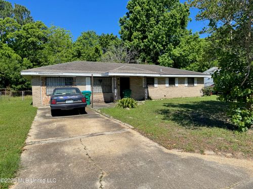 606 W David Dr, Gulfport, MS, 39503-3706 | Card Image