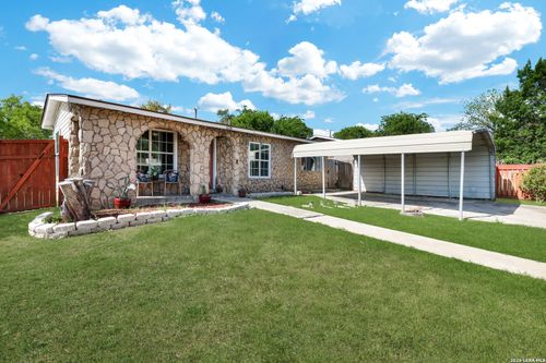 538 Golden Crown Dr, San Antonio, TX, 78223-2420 | Card Image