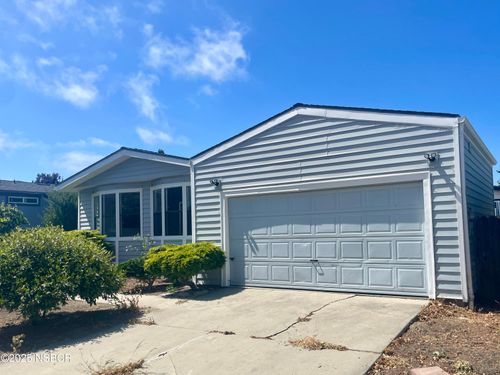 spc-203-1317 N V St, Lompoc, CA, 93436-3146 | Card Image