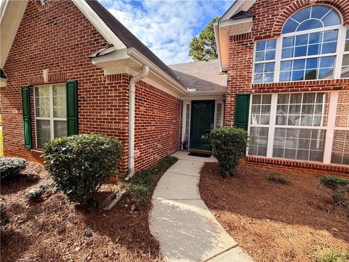 1080 Chandler Ridge Dr, Lawrenceville, GA, 30045-8136 | Card Image