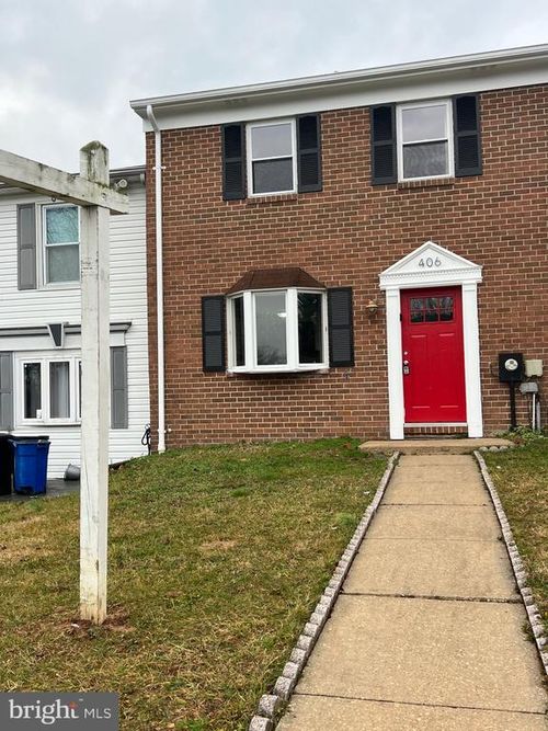 406 Essexwood Ct, Essex, MD, 21221-6810 | Card Image