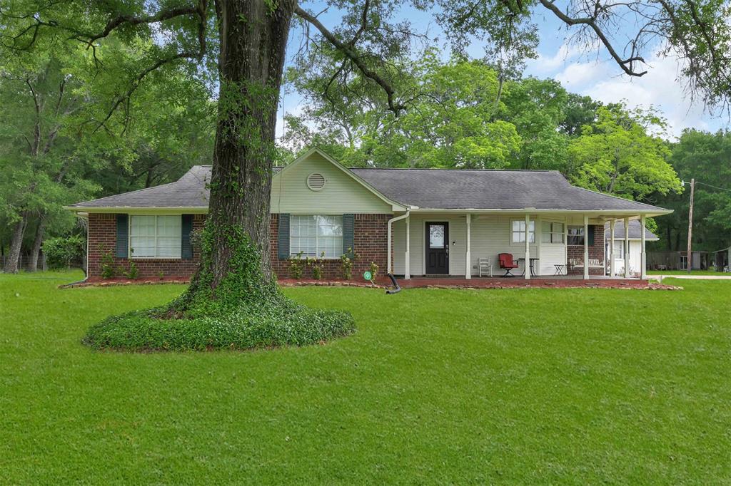 FM 1011 Rd, Liberty, TX 77575