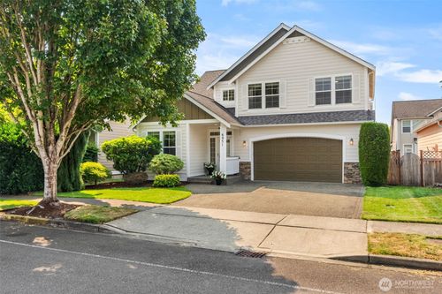 6951 Radius Loop Se, Lacey, WA, 98513-5131 | Card Image