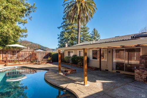 45 Buena Vista, Novato, CA, 94947 | Card Image