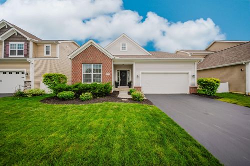 6847 Olde Dutch Rd, Westerville, OH, 43081-3264 | Card Image