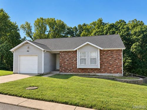 916 Mill Creek Drive, Imperial, MO, 63052 | Card Image