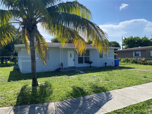 3110 Sw 33rd Ave, West Park, FL, 33023-5710 | Card Image