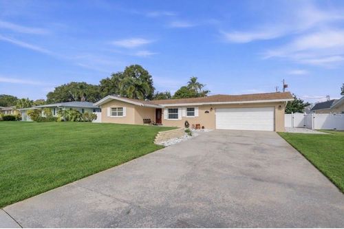 1658 Fruitwood Dr, Clearwater, FL, 33756-2452 | Card Image